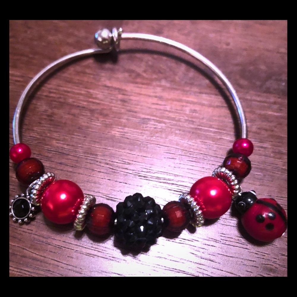 💥🐞Lady Bug Bangle🐞💥